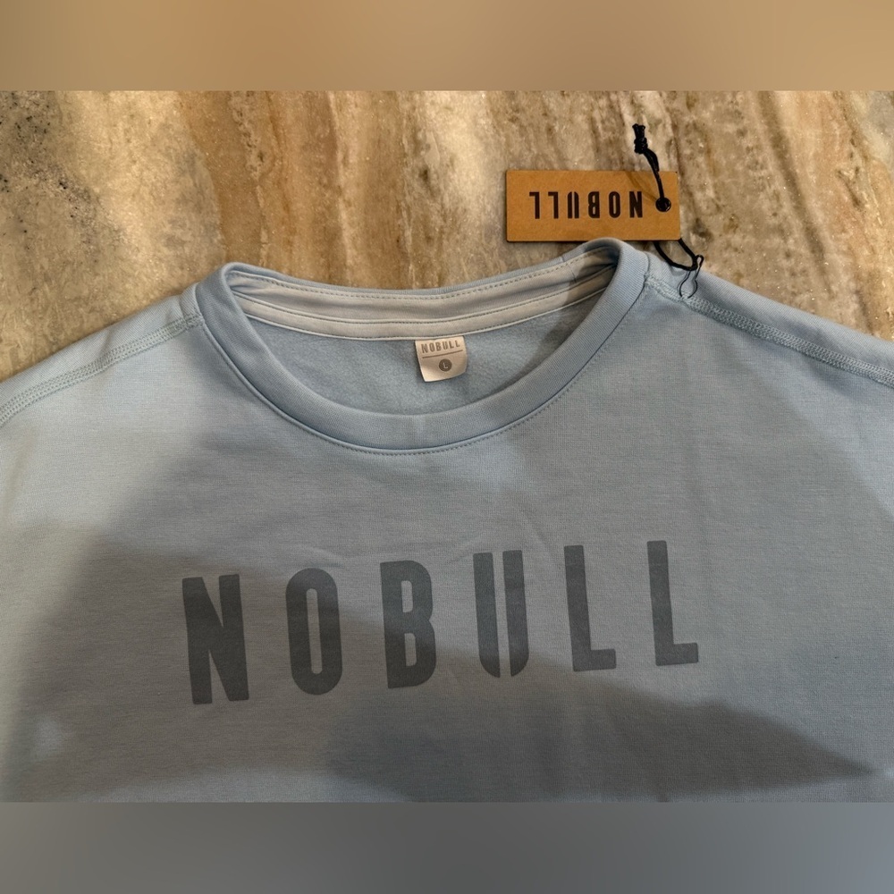 NWT Women’s NOBULL light blue Crew pullover sweatshirt- Size large - Picture 5 of 10